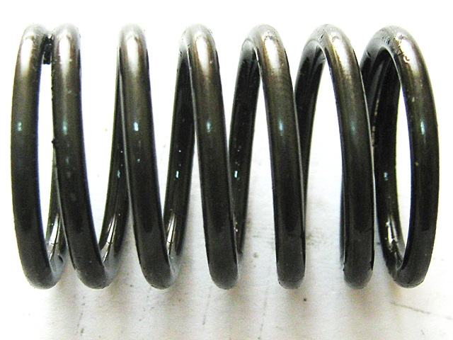 Пружинный поршень gn822. Пружины плунжера мойки высокого давления hyundai 210. 002-522. Пружина 15,30,3039. Пружина клапана керхер к7.