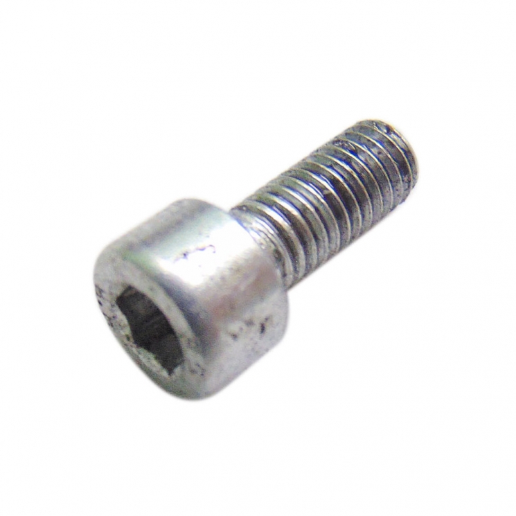 Болт M5х10 (внутренний шестигранник)